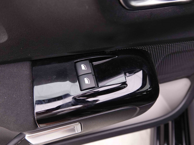 CITROEN_CITROEN_C3_2549038_19.jpg