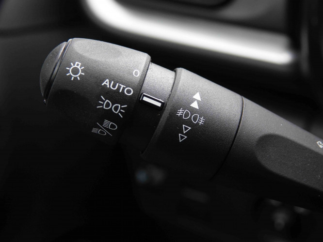 CITROEN_CITROEN_C3_2549169_12.jpg