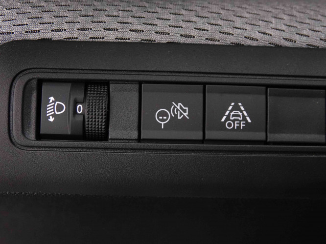 CITROEN_CITROEN_C3_2652653_19.jpg CITROEN_CITROEN_C3_2652653_19.jpg