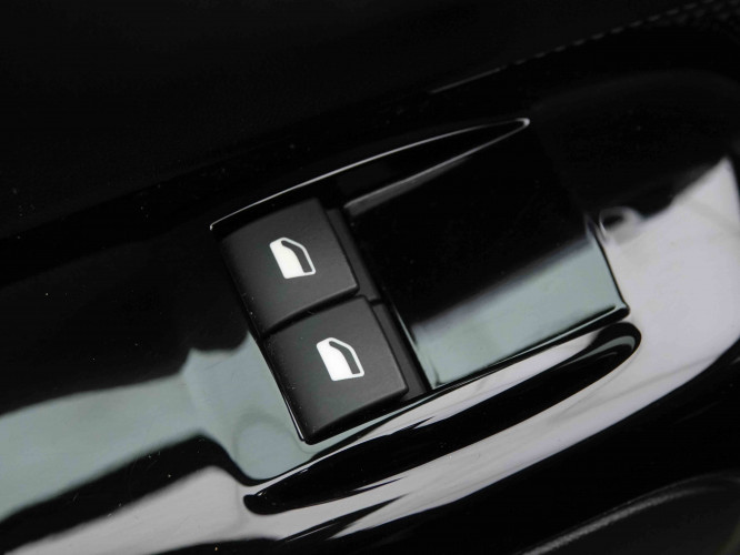 CITROEN_CITROEN_C3_2653381_19.jpg CITROEN_CITROEN_C3_2653381_19.jpg