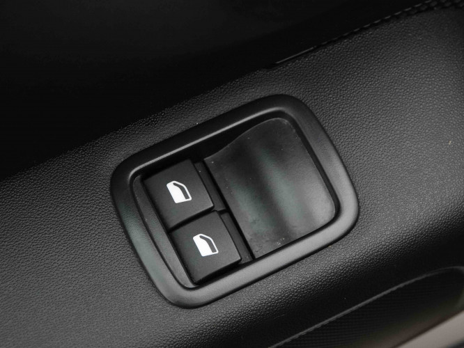 CITROEN_CITROEN_C3_2654526_18.jpg CITROEN_CITROEN_C3_2654526_18.jpg