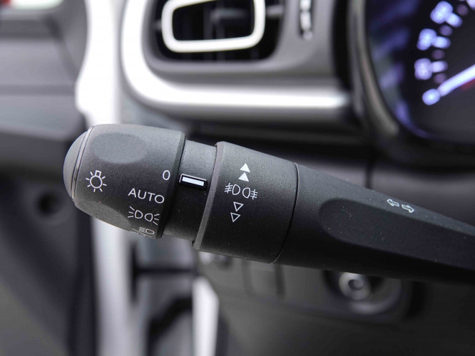 CITROEN_CITROEN_C3_2655382_13.jpg CITROEN_CITROEN_C3_2655382_13.jpg
