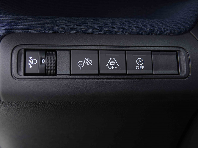 CITROEN_CITROEN_C3_2655502_17.jpg CITROEN_CITROEN_C3_2655502_17.jpg