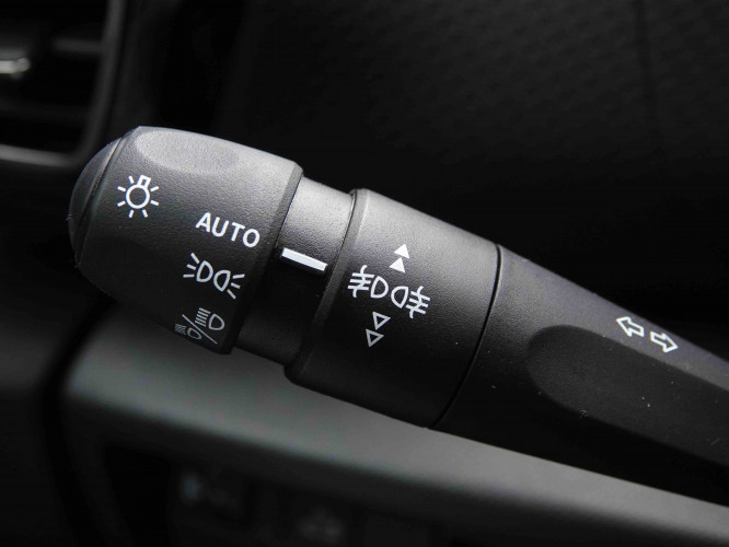 CITROEN_CITROEN_C4 X_2549727_17.jpg