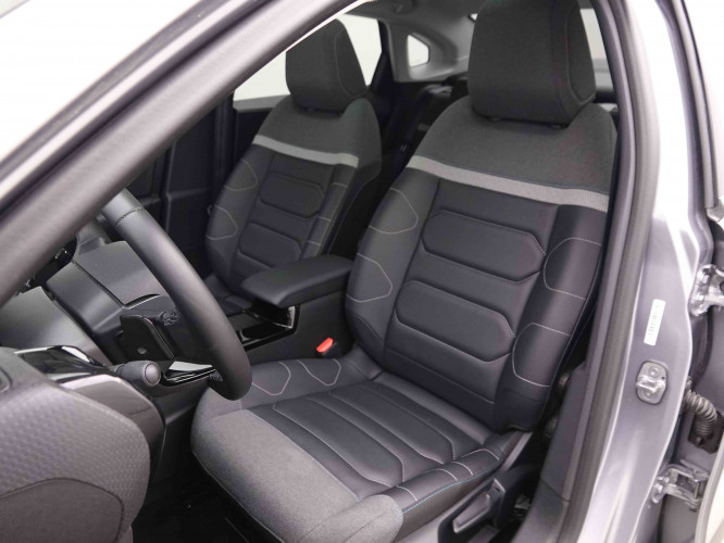 CITROEN_CITROEN_C4 X_2549729_6.jpg CITROEN_CITROEN_C4 X_2549729_6.jpg