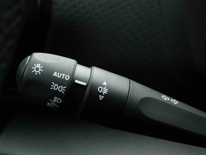 CITROEN_CITROEN_C4 X_2653784_16.jpg