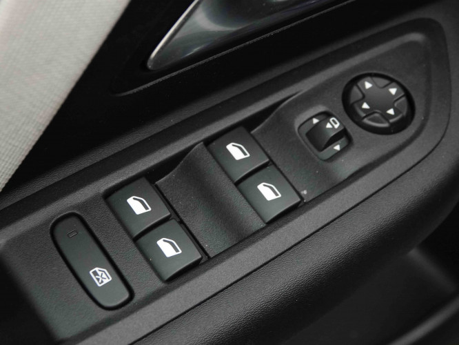 CITROEN_CITROEN_C4 X_2653784_20.jpg