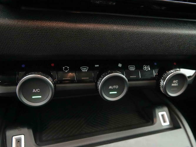 CITROEN_CITROEN_C4 X_2653787_14.jpg