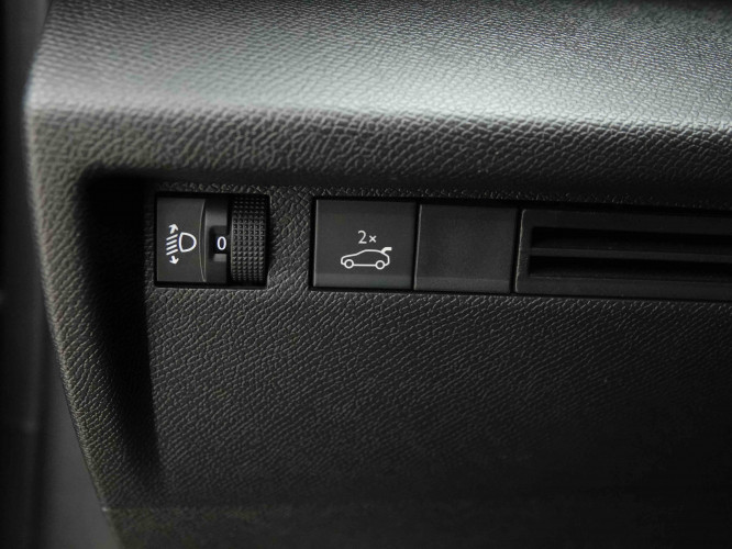 CITROEN_CITROEN_C4 X_2653790_21.jpg