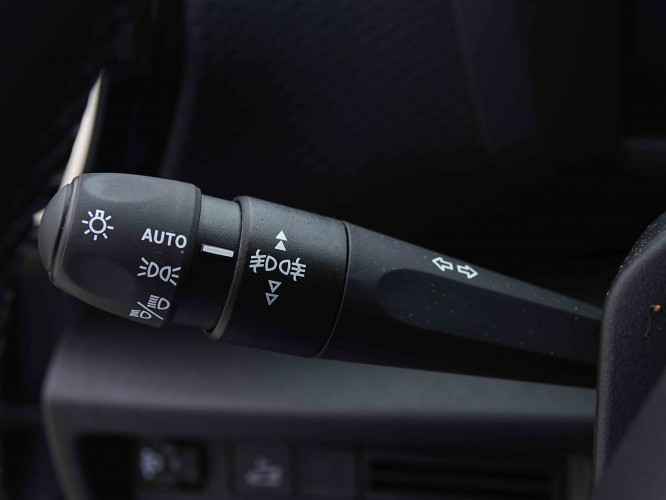 CITROEN_CITROEN_C4 X_2655638_17.jpg CITROEN_CITROEN_C4 X_2655638_17.jpg