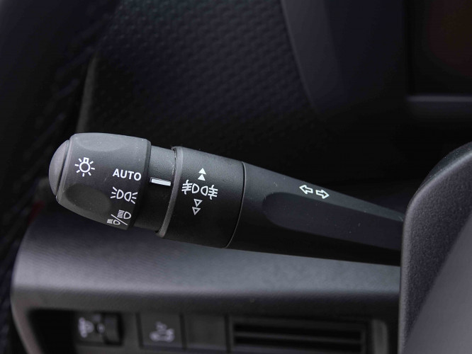 CITROEN_CITROEN_C4 X_2655639_16.jpg CITROEN_CITROEN_C4 X_2655639_16.jpg