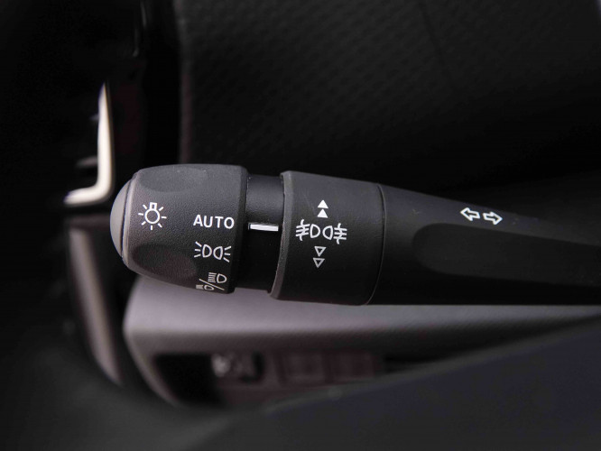 CITROEN_CITROEN_C4_2547583_16.jpg