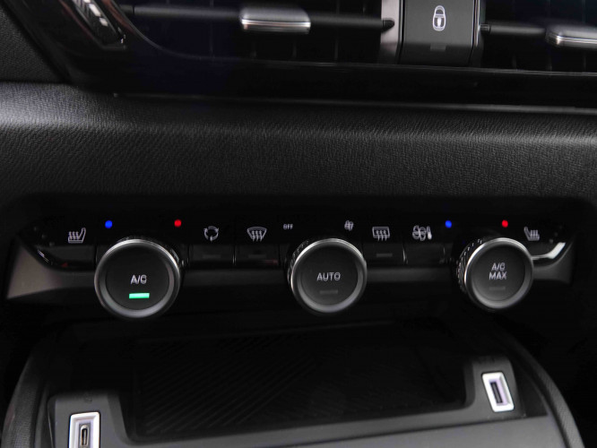 CITROEN_CITROEN_C4_2548498_13.jpg