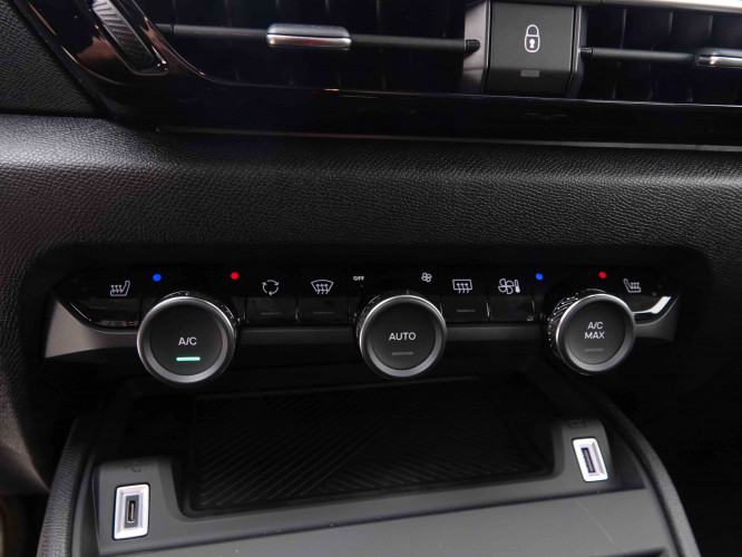 CITROEN_CITROEN_C4_2548673_13.jpg