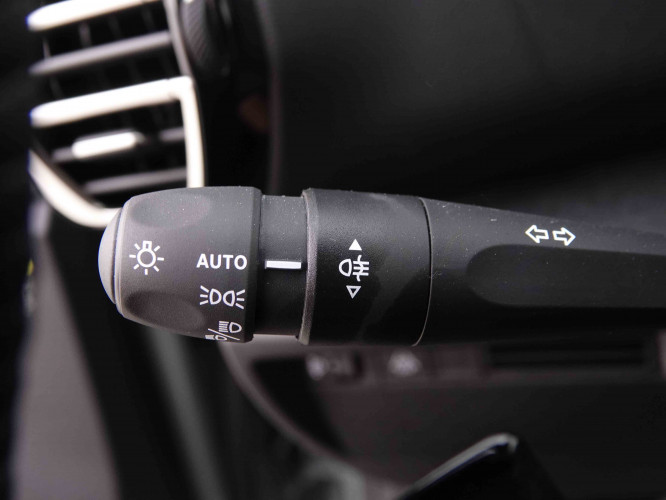 CITROEN_CITROEN_C4_2548675_15.jpg