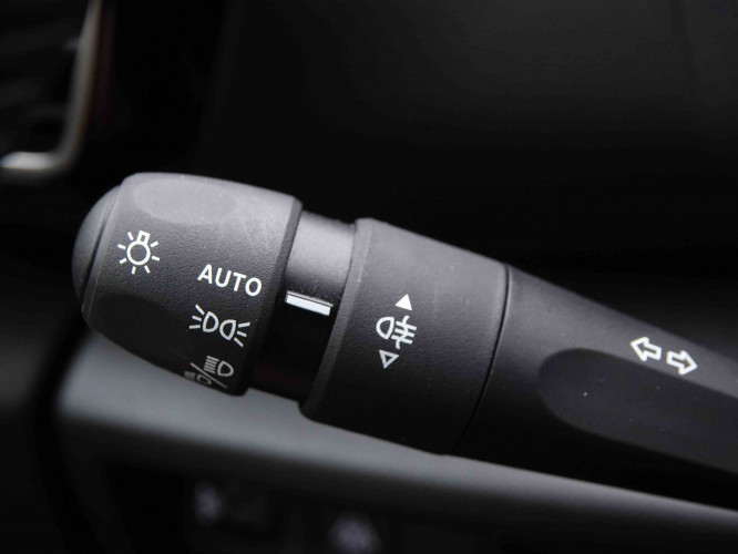 CITROEN_CITROEN_C4_2549342_15.jpg