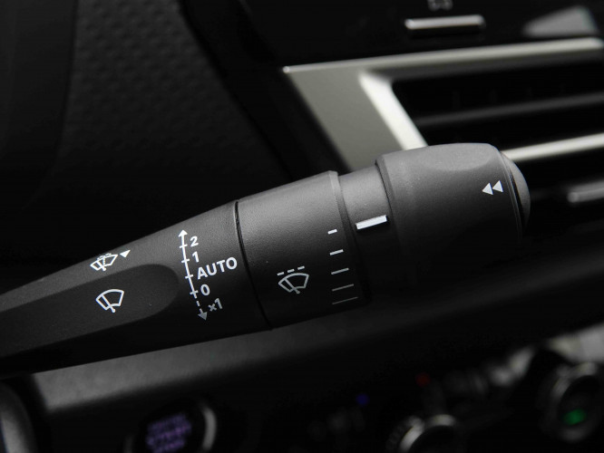 CITROEN_CITROEN_C4_2549646_18.jpg CITROEN_CITROEN_C4_2549646_18.jpg