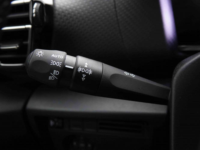 CITROEN_CITROEN_C4_2550584_16.jpg CITROEN_CITROEN_C4_2550584_16.jpg