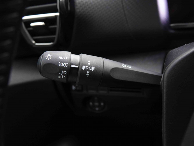 CITROEN_CITROEN_C4_2550937_16.jpg CITROEN_CITROEN_C4_2550937_16.jpg