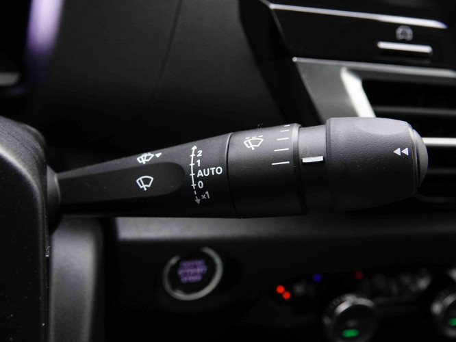 CITROEN_CITROEN_C4_2550957_16.jpg CITROEN_CITROEN_C4_2550957_16.jpg