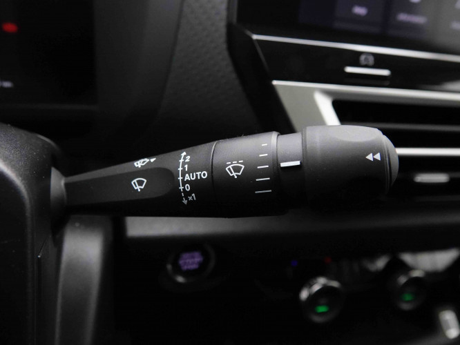 CITROEN_CITROEN_C4_2652045_16.jpg CITROEN_CITROEN_C4_2652045_16.jpg