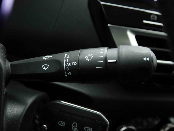 CITROEN_CITROEN_C4_2653653_17.jpg CITROEN_CITROEN_C4_2653653_17.jpg