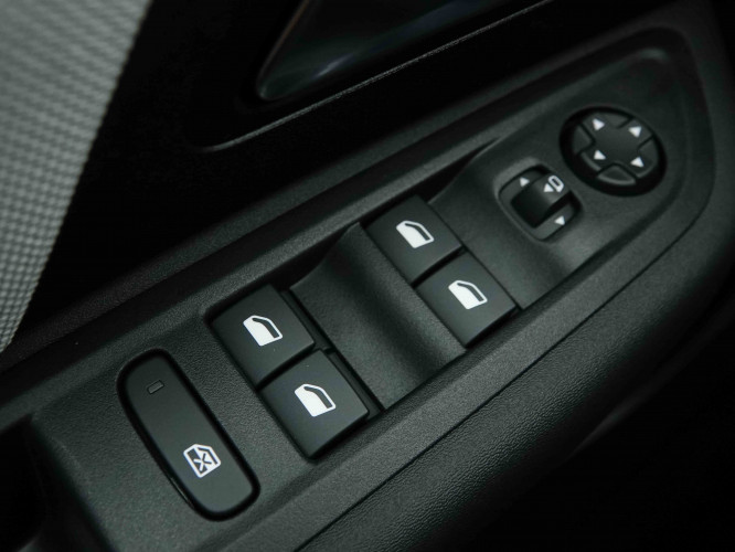 CITROEN_CITROEN_C4_2654236_20.jpg