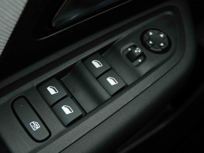 CITROEN_CITROEN_C4_2654240_20.jpg