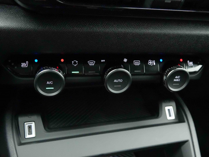 CITROEN_CITROEN_C4_2654465_14.jpg