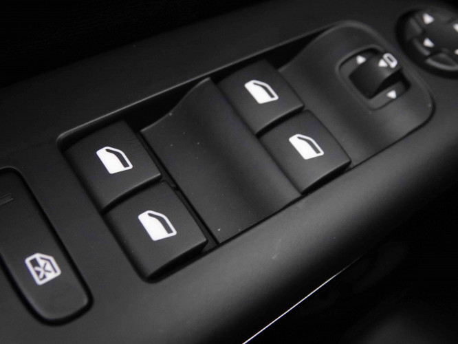 CITROEN_CITROEN_C5AIRCROS_2652591_18.jpg CITROEN_CITROEN_C5AIRCROS_2652591_18.jpg