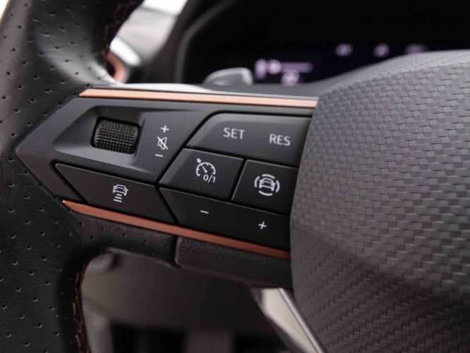CUPRA_CUPRA_FORMENTOR_2548915_17.jpg