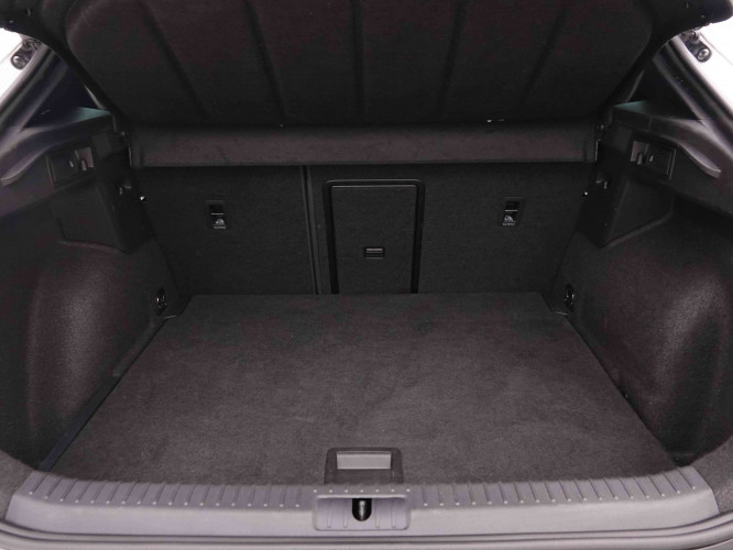 CUPRA_CUPRA_FORMENTOR_2551008_5.jpg CUPRA_CUPRA_FORMENTOR_2551008_5.jpg