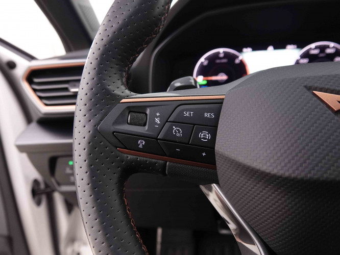 CUPRA_CUPRA_LEON_2548314_16.jpg
