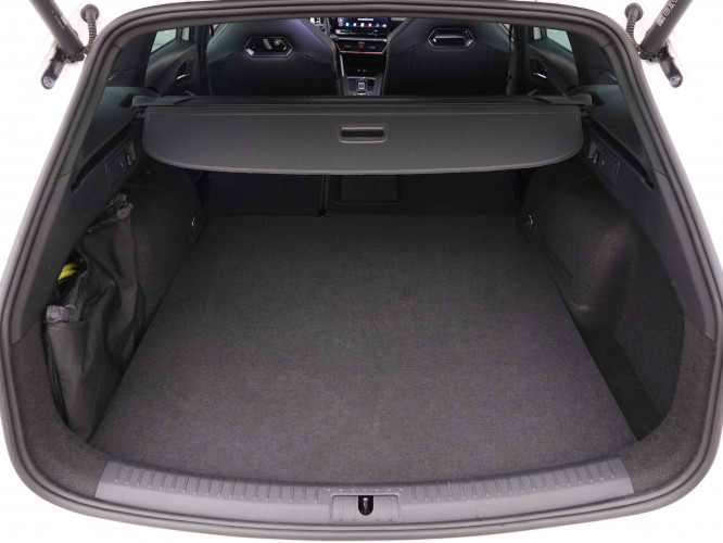 CUPRA_CUPRA_LEON_2548330_5.jpg