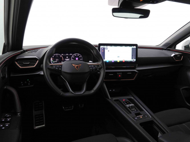 CUPRA_CUPRA_LEON_2548538_7.jpg