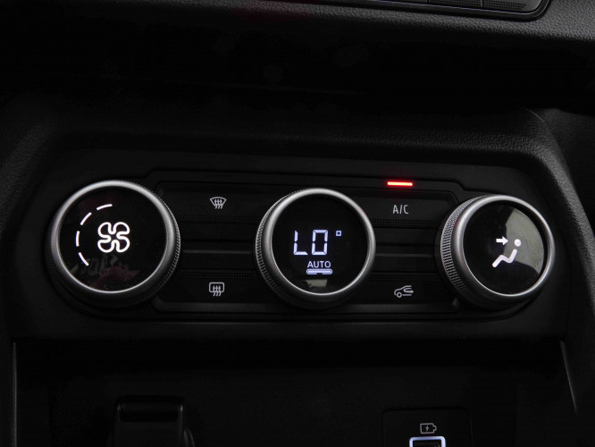 DACIA_DACIA_SANDERO_2547382_13.jpg