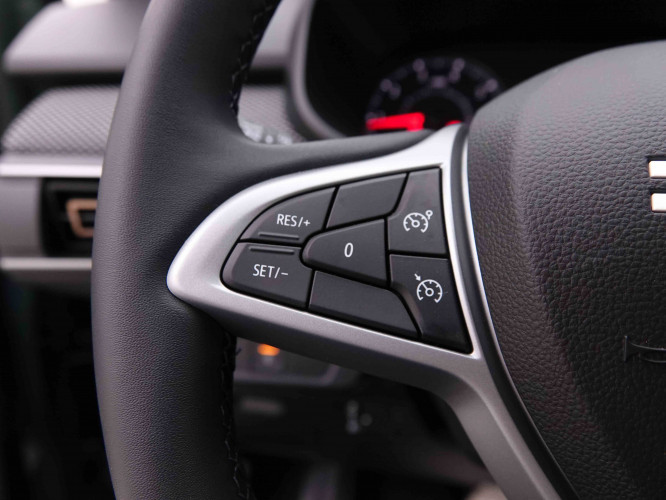 DACIA_DACIA_SANDERO_2548741_16.jpg