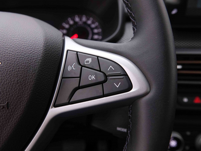 DACIA_DACIA_SANDERO_2548741_17.jpg