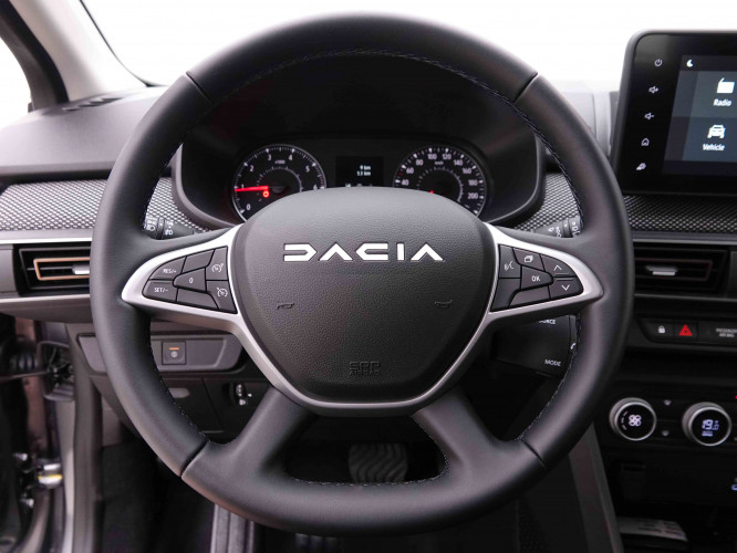DACIA_DACIA_SANDERO_2548744_8.jpg
