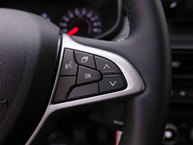 DACIA_DACIA_SANDERO_2549312_17.jpg