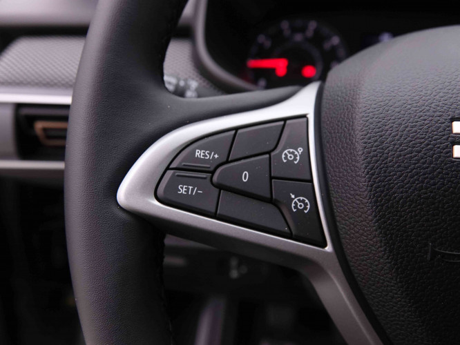 DACIA_DACIA_SANDERO_2549313_16.jpg