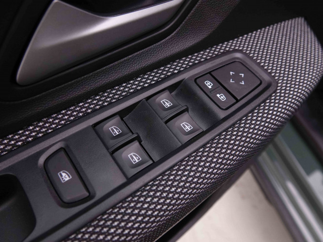DACIA_DACIA_SANDERO_2549314_18.jpg