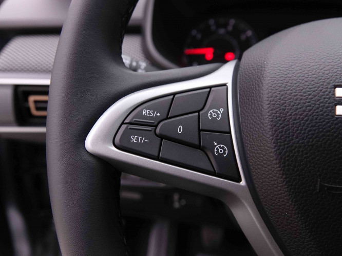 DACIA_DACIA_SANDERO_2549315_16.jpg