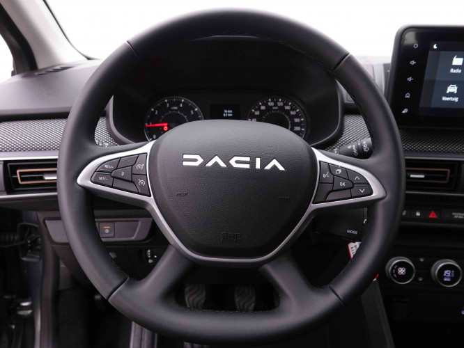 DACIA_DACIA_SANDERO_2549315_8.jpg