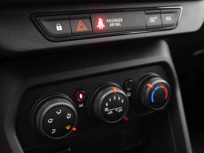 DACIA_DACIA_SANDERO_2550171_13.jpg