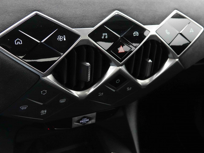 DS_DS_DS3CROSSBA_2551809_14.jpg DS_DS_DS3CROSSBA_2551809_14.jpg