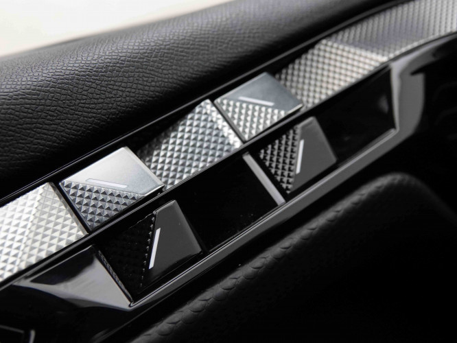 DS_DS_DS4_2652300_20.jpg DS_DS_DS4_2652300_20.jpg