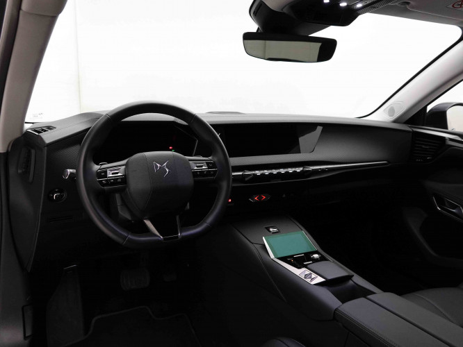 DS_DS_DS4_2652300_7.jpg DS_DS_DS4_2652300_7.jpg