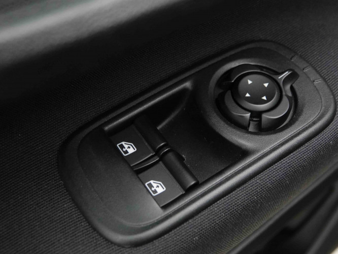 FIAT_FIAT_500C_2653940_22.jpg