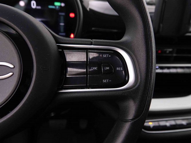 FIAT_FIAT_500E_2547482_16.jpg